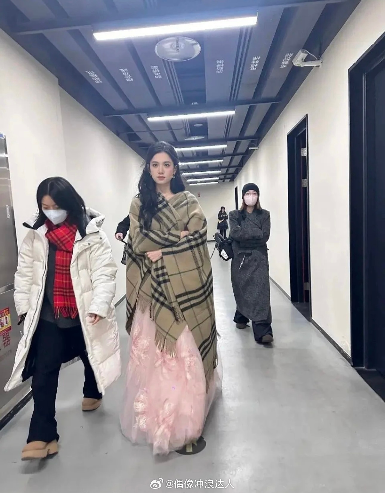 张婧仪·真公主[送花花][送花花] 