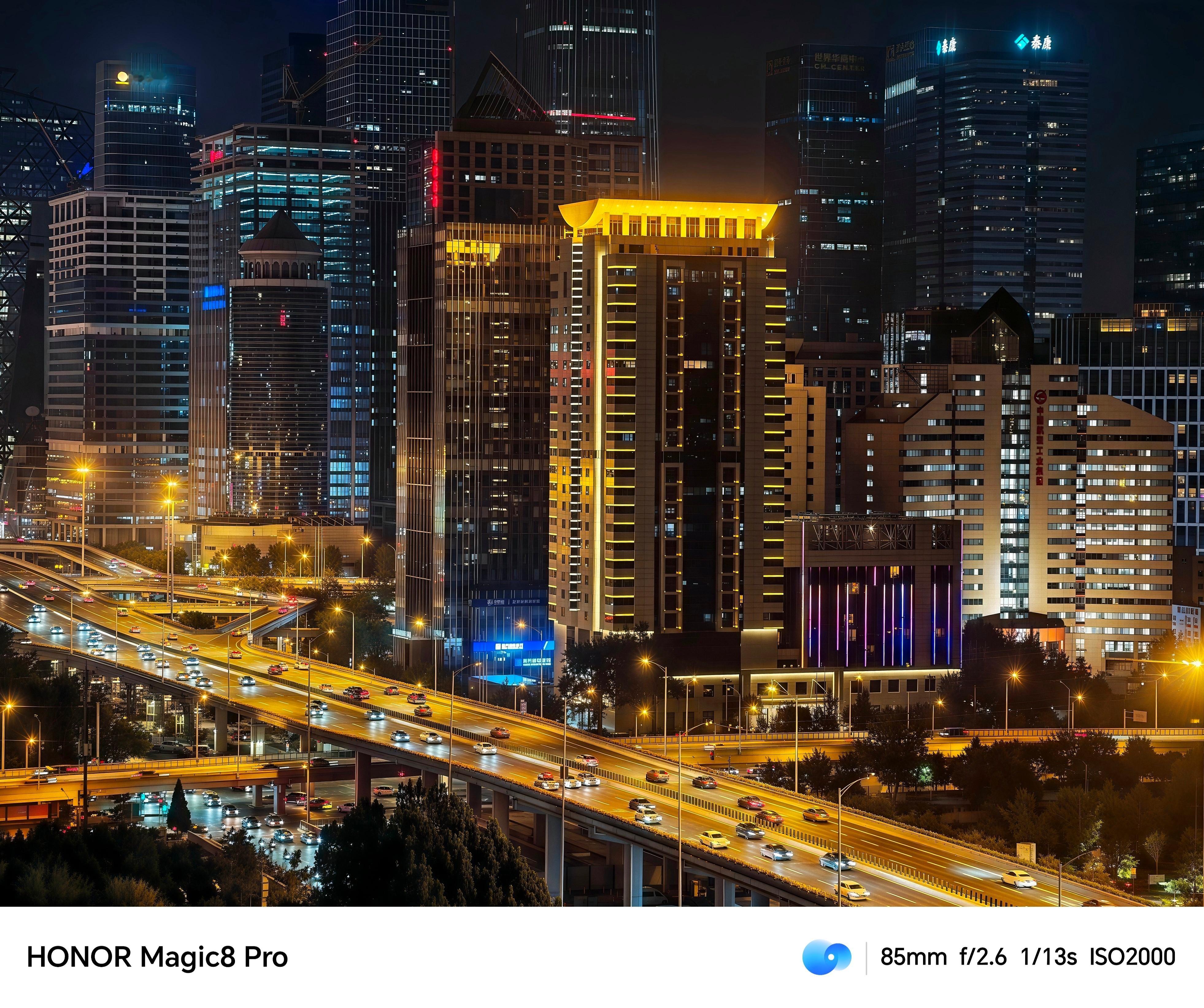 看到荣耀Magic8的夜景样张谁能忍住不夸这个影像能力呢，荣耀Magic8影像迎