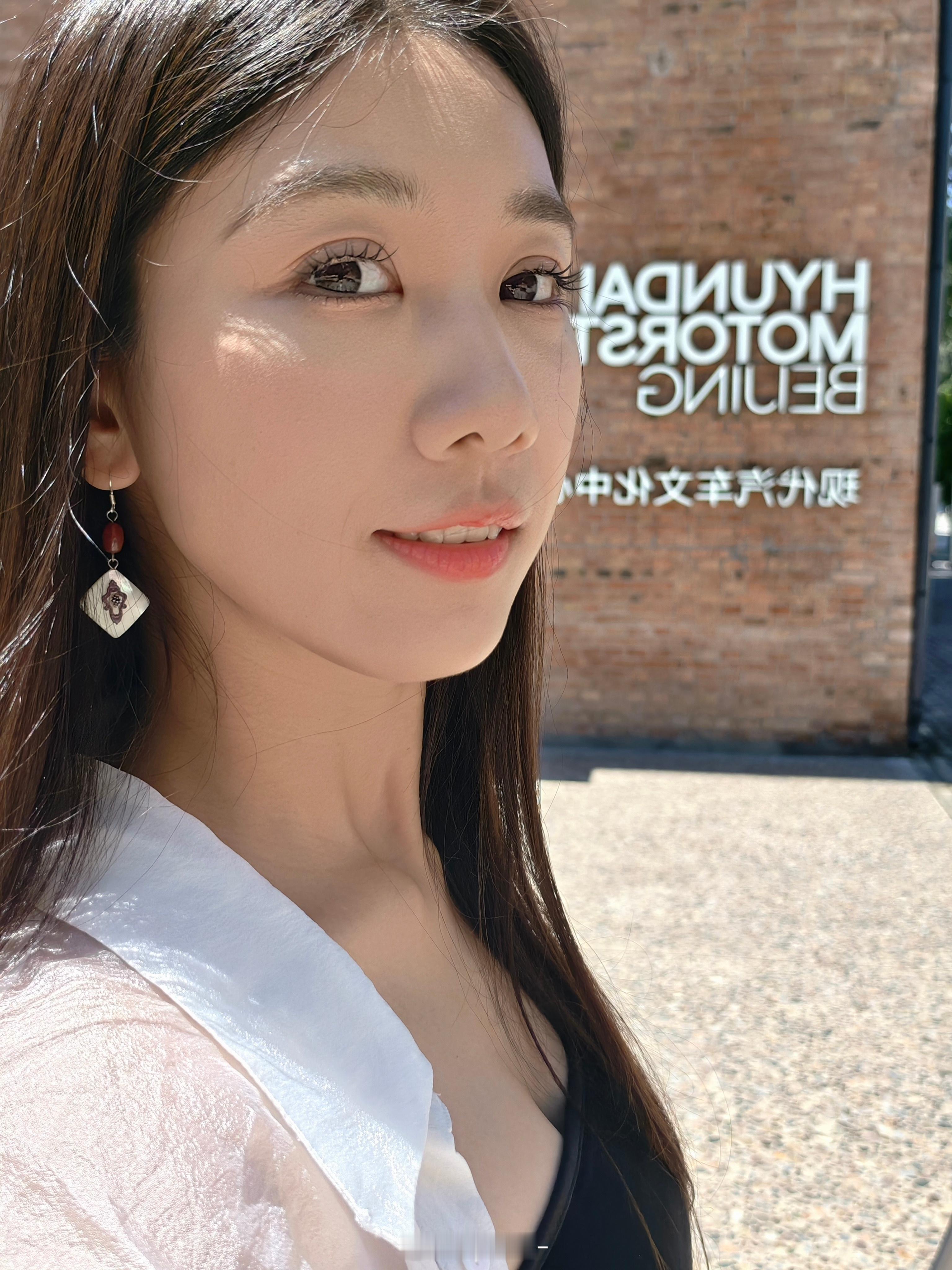 周末来798玩一下[yeah]卷妹的日常卷妹的唠嗑  ​​​