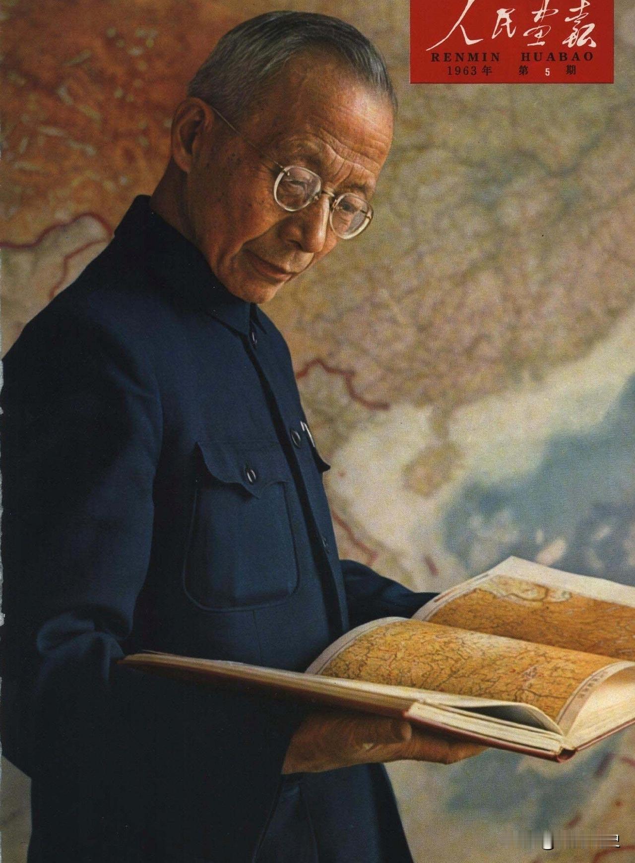 他从立杆子开始，记了几十年天气，把预报留在中国
一八九〇年出生的竺可桢，赶上的是