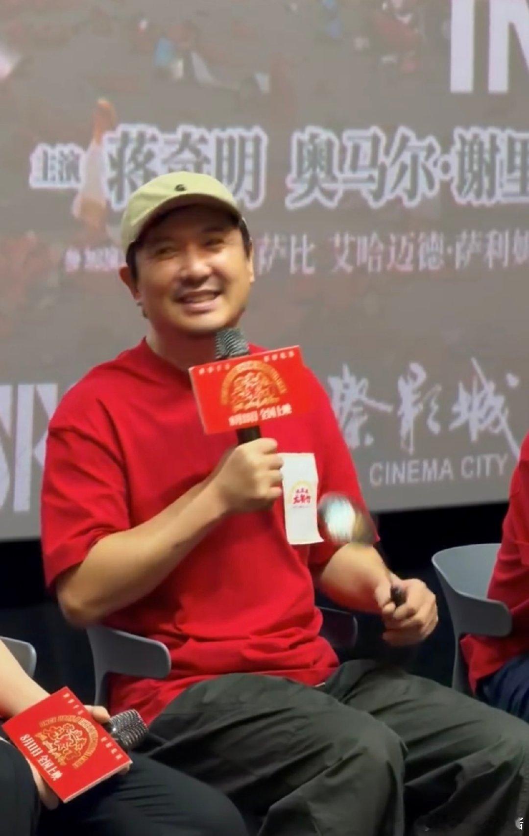 观众对着沈腾喊拿影帝沈腾早就该拿影帝了 