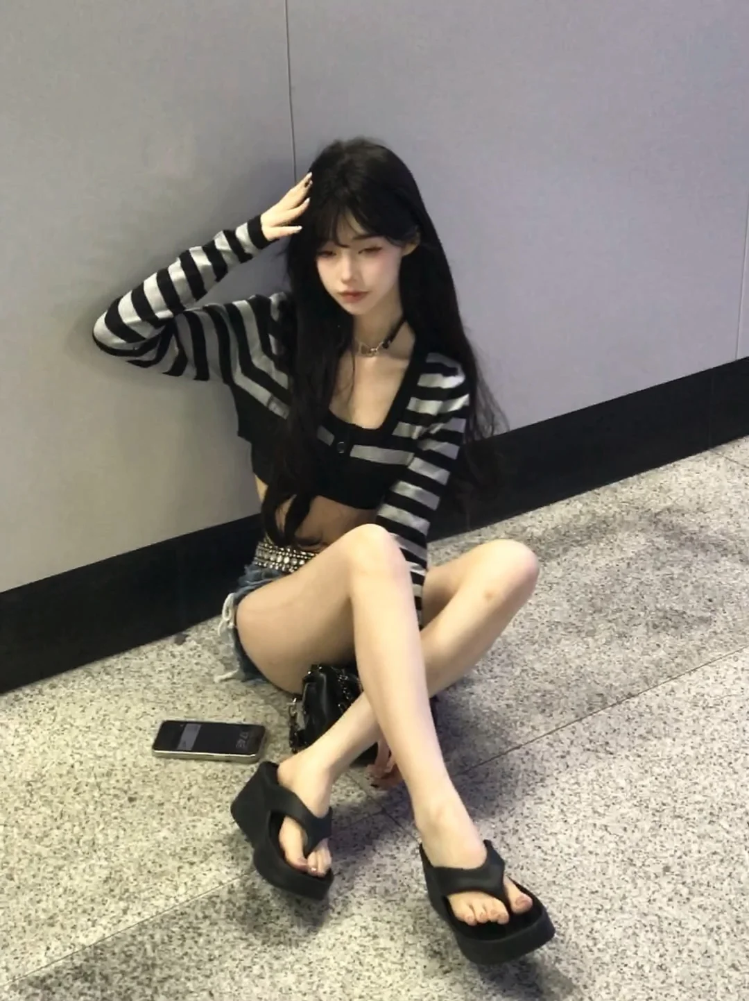 oi小鬼 喜欢姐姐的大照片吗 ˶‾᷄ ⁻̫ ‾᷅˵