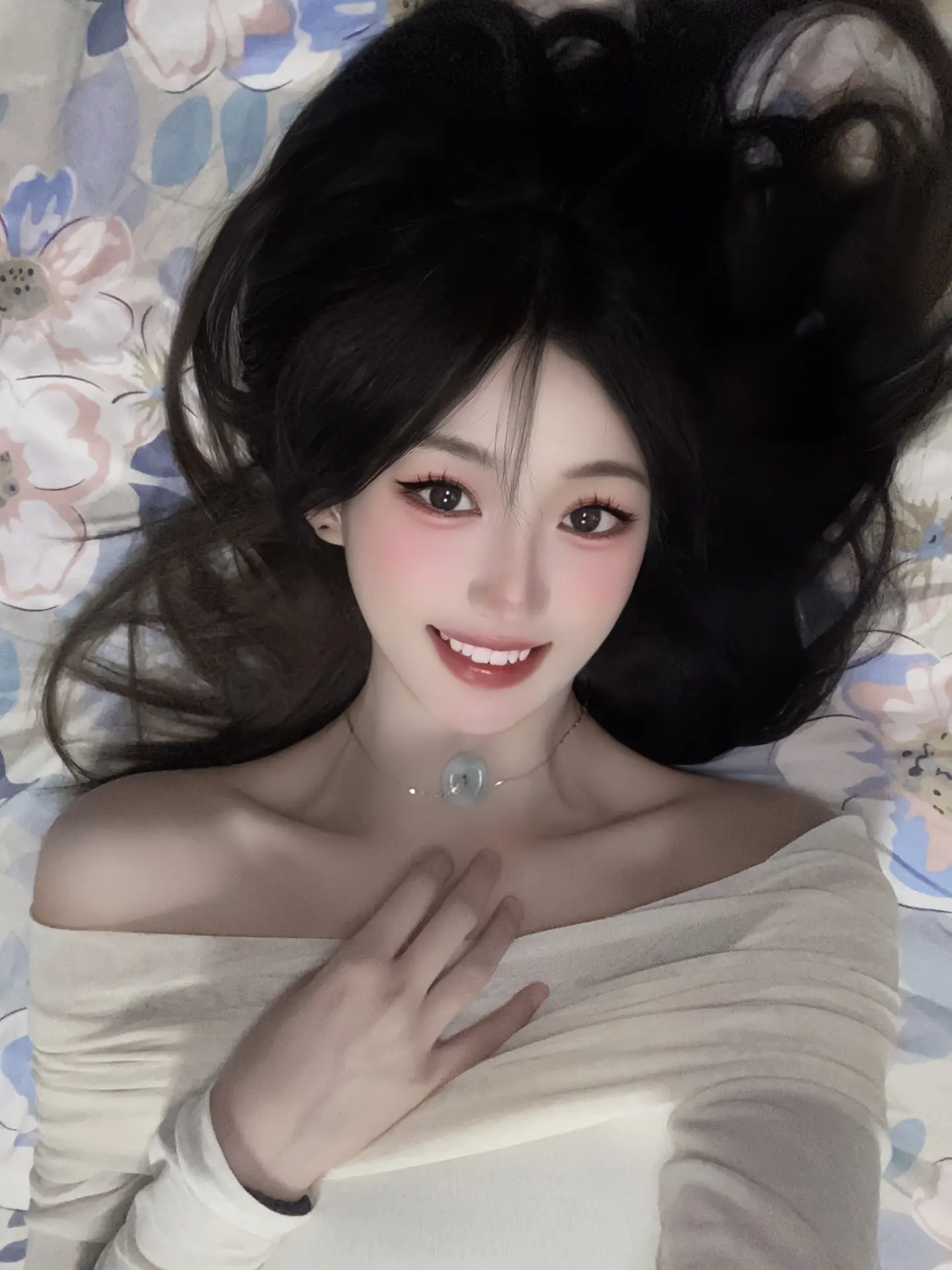 那些骂我的 你现实看到我只会想亲我
