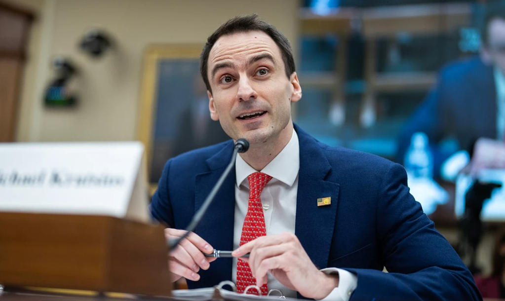 #美政府抹黑中国AI蒸馏窃取美国技术# 【美政府抹黑中国AI：利用“蒸馏”窃取美