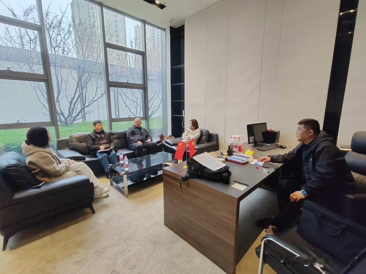 不止情怀，更重实效！筹备5个月的非遗商业短剧正式上线，为非遗产业化开辟新路径。抖