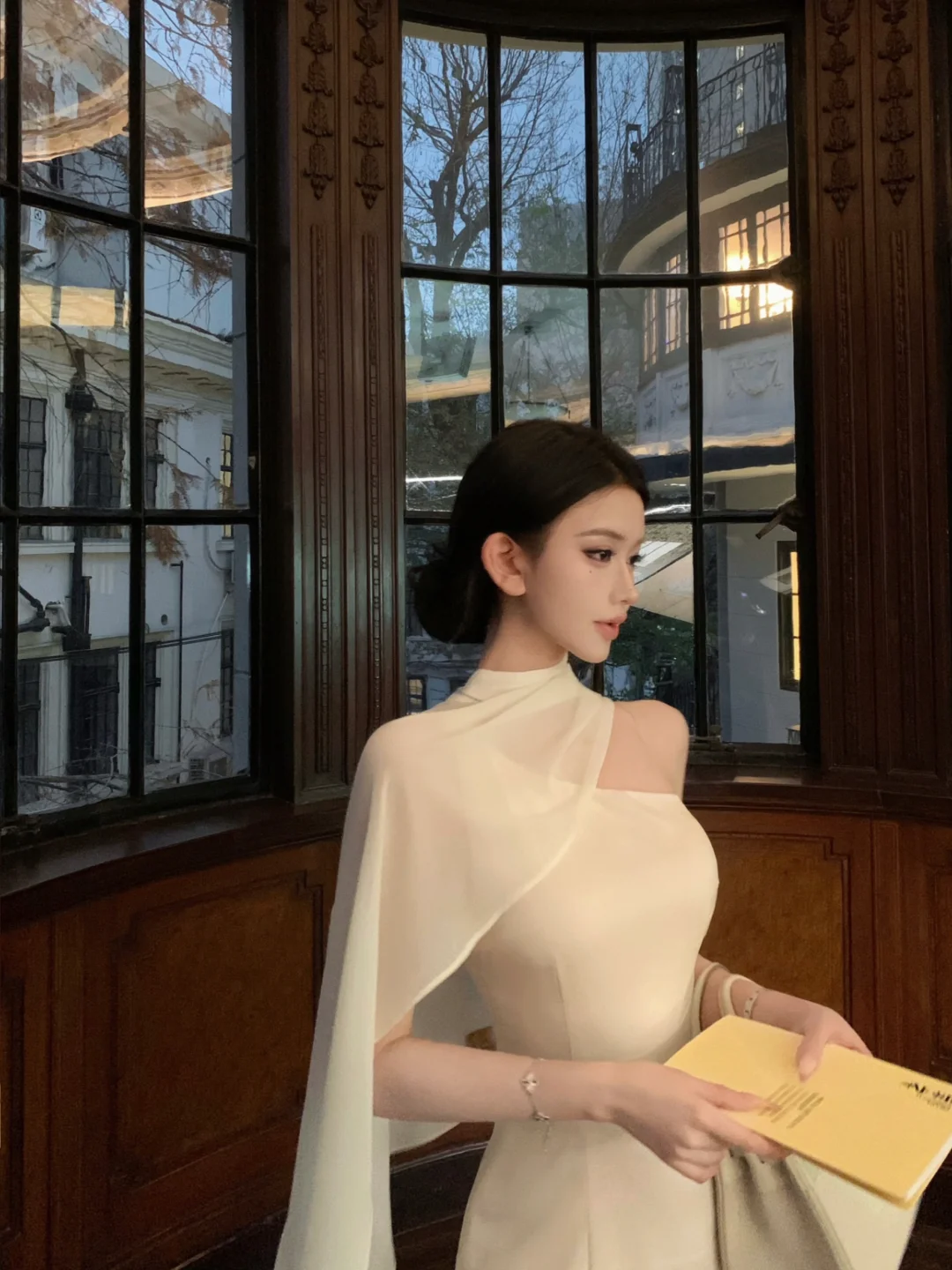 也许思念是潮湿的木质香