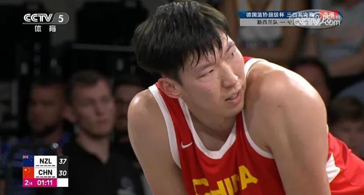 周琦加油，男篮加油！德国篮协超级杯，中国男篮半场落后新西兰8分！39：31！
@