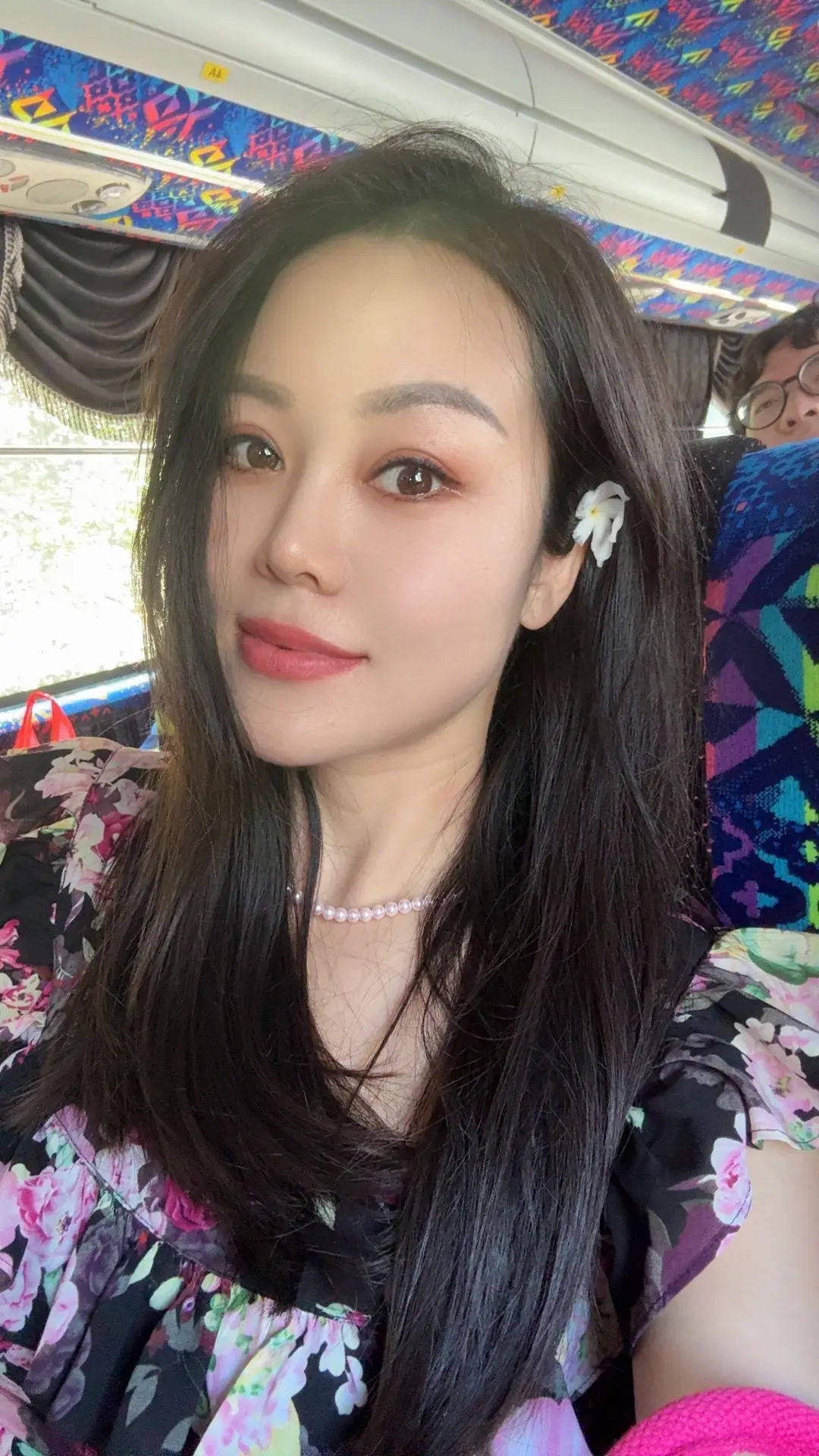 人生，上半场求存，下半场求真。弘一法师说：