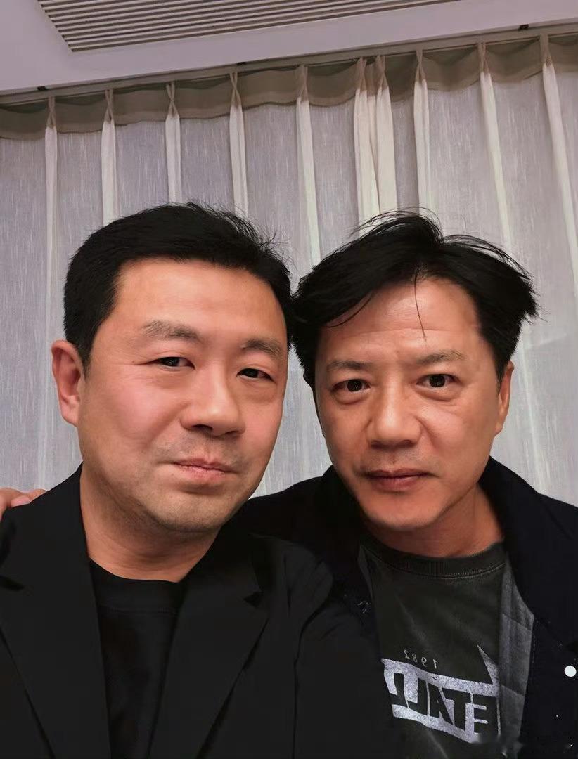 段奕宏也是潦草小狗 