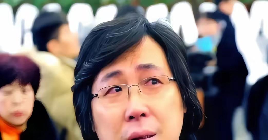 廖昌永把四川农村的老母亲接到上海一起住，妻子王嘉一句话“妈就是妈，来了就住客房”