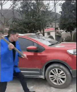 一时下手痛快淋漓，到时赔偿痛心疾首。