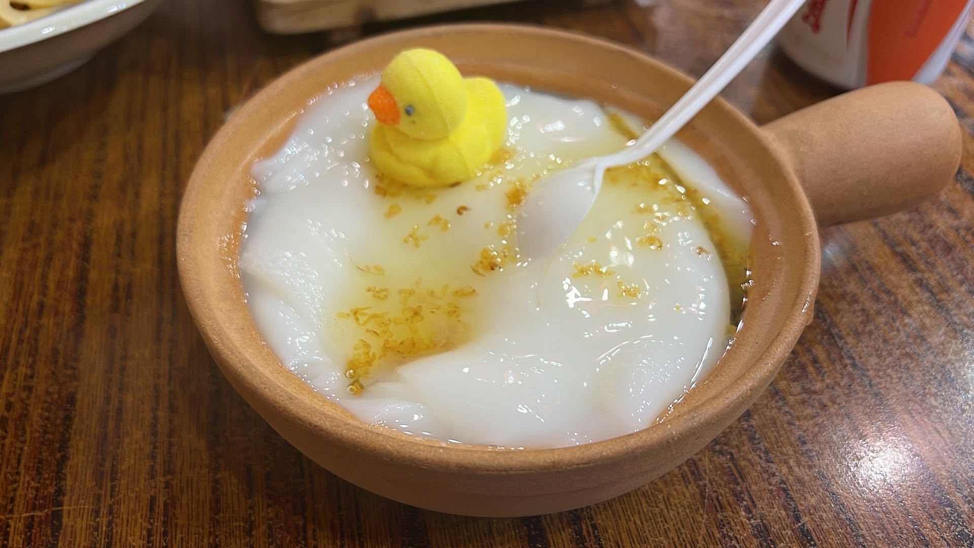 今日晚餐，黄泥小鸭子 
