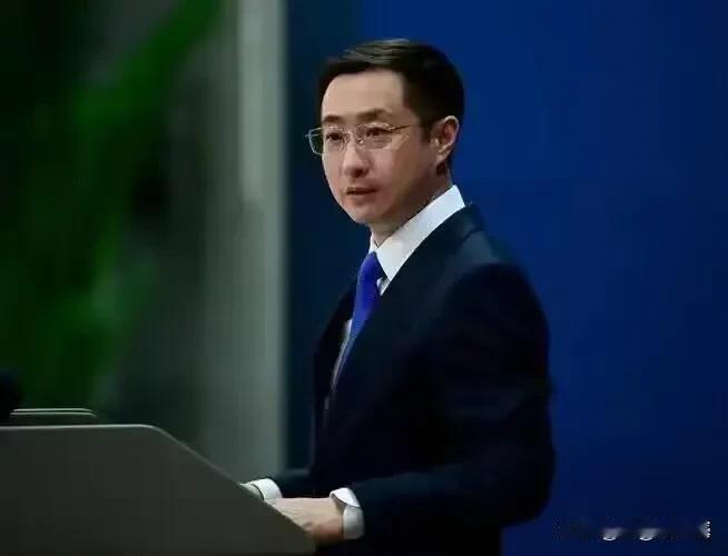 中欧巴，干的漂亮！
 
5月9日，中国、欧盟和巴西强强联手，正式宣布组建全球碳定