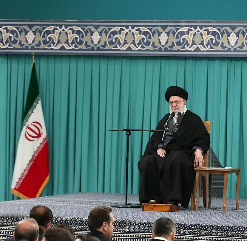 美伊“极限施压”与“抵抗威慑”的博弈

2月17日，伊朗最高领袖哈梅内伊向美国强