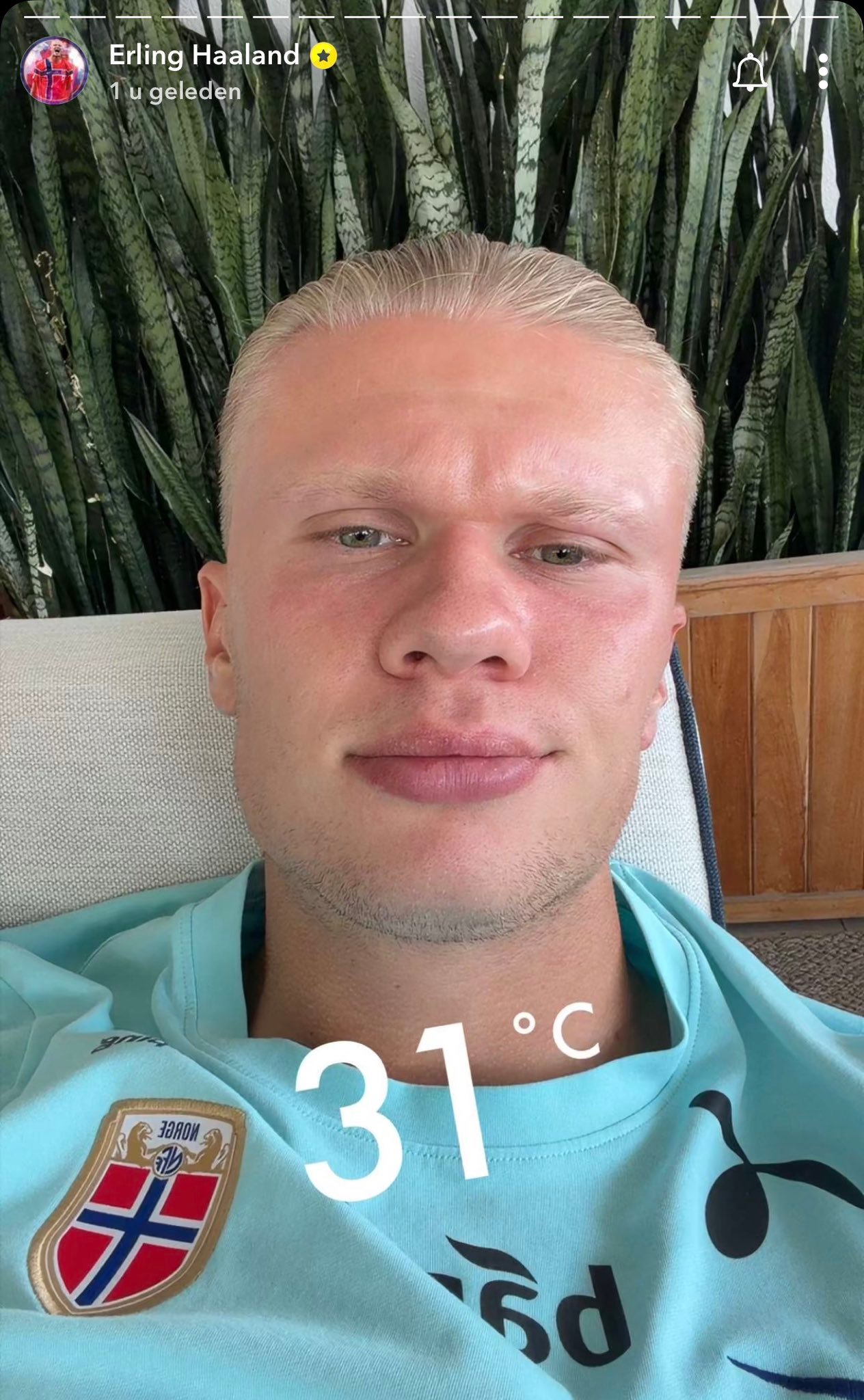 哈兰德活人感世界杯 松弛感自拍+1！日更博主哈兰德上线，在Snapchat晒出怼