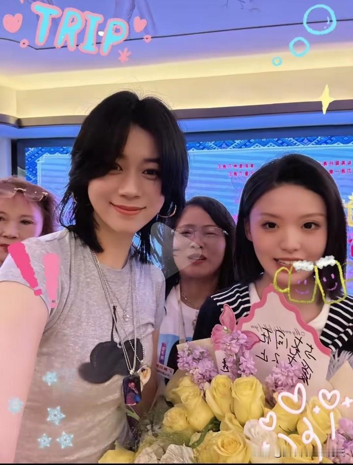 刀郎先生多次点名的珊珊，这次又幸运地在广西贵港见到了徐子尧和周煜琦，还成功拿到了