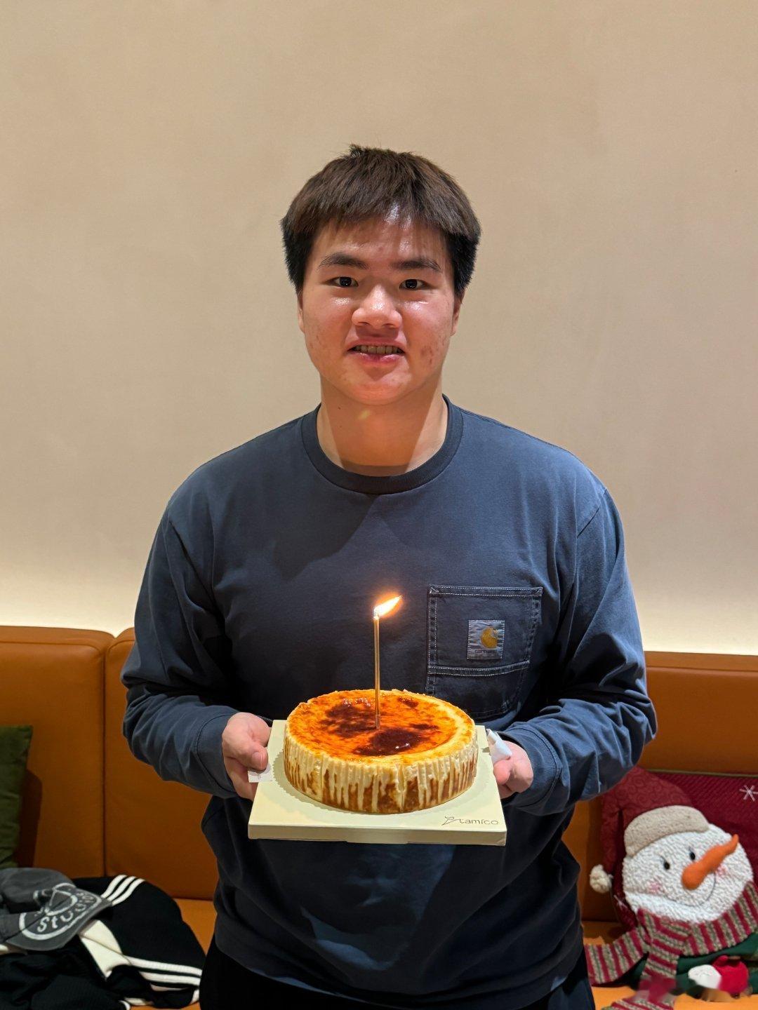 这段时间因为比赛总能和大家相见，虽然表现不佳，但依然收到了好多的支持和祝福。专注