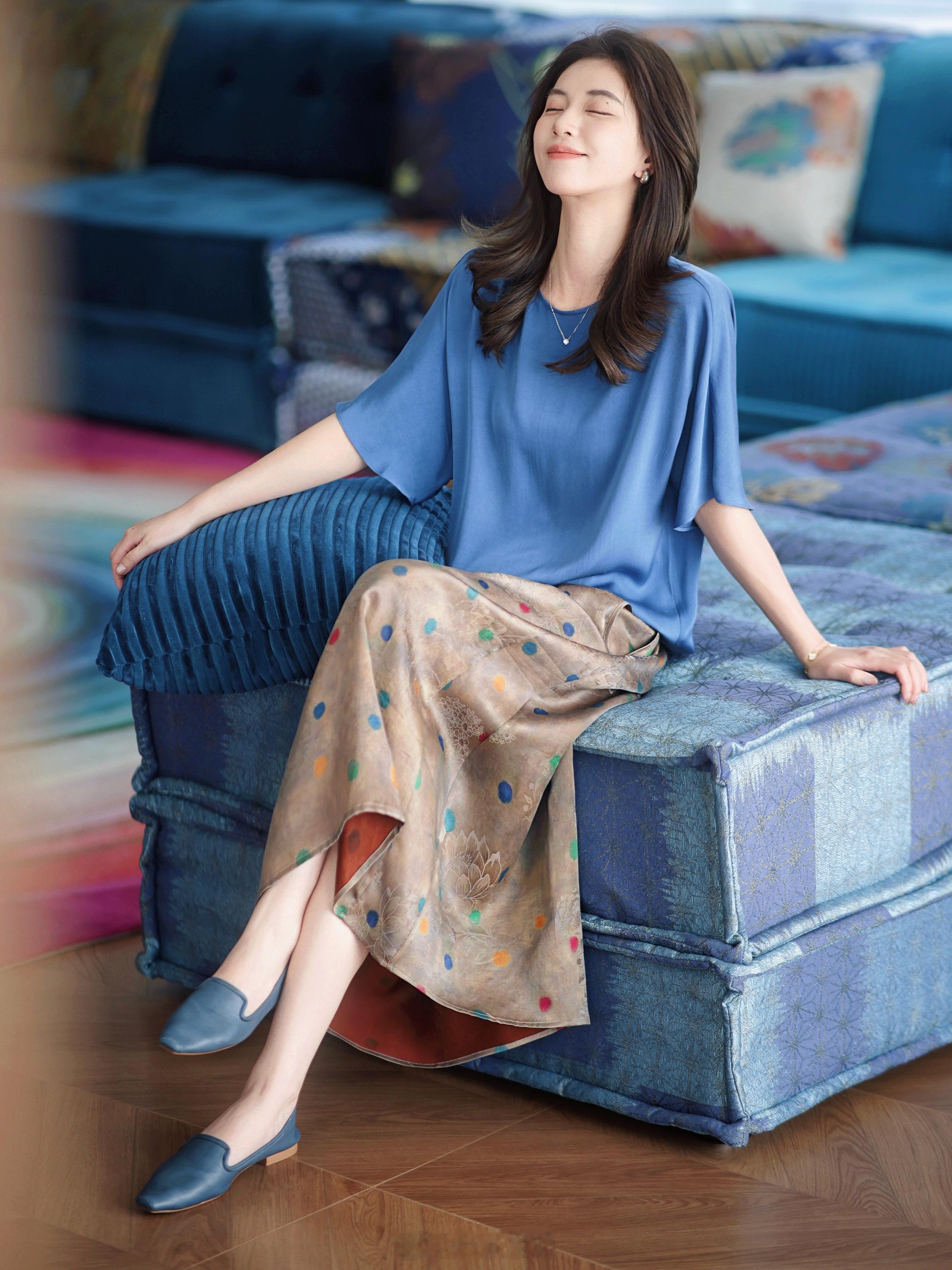 22姆米弹力双乔T！粒粒已经试过了 这颜色直接给我显白2个度而且巨巨巨凉快！是升