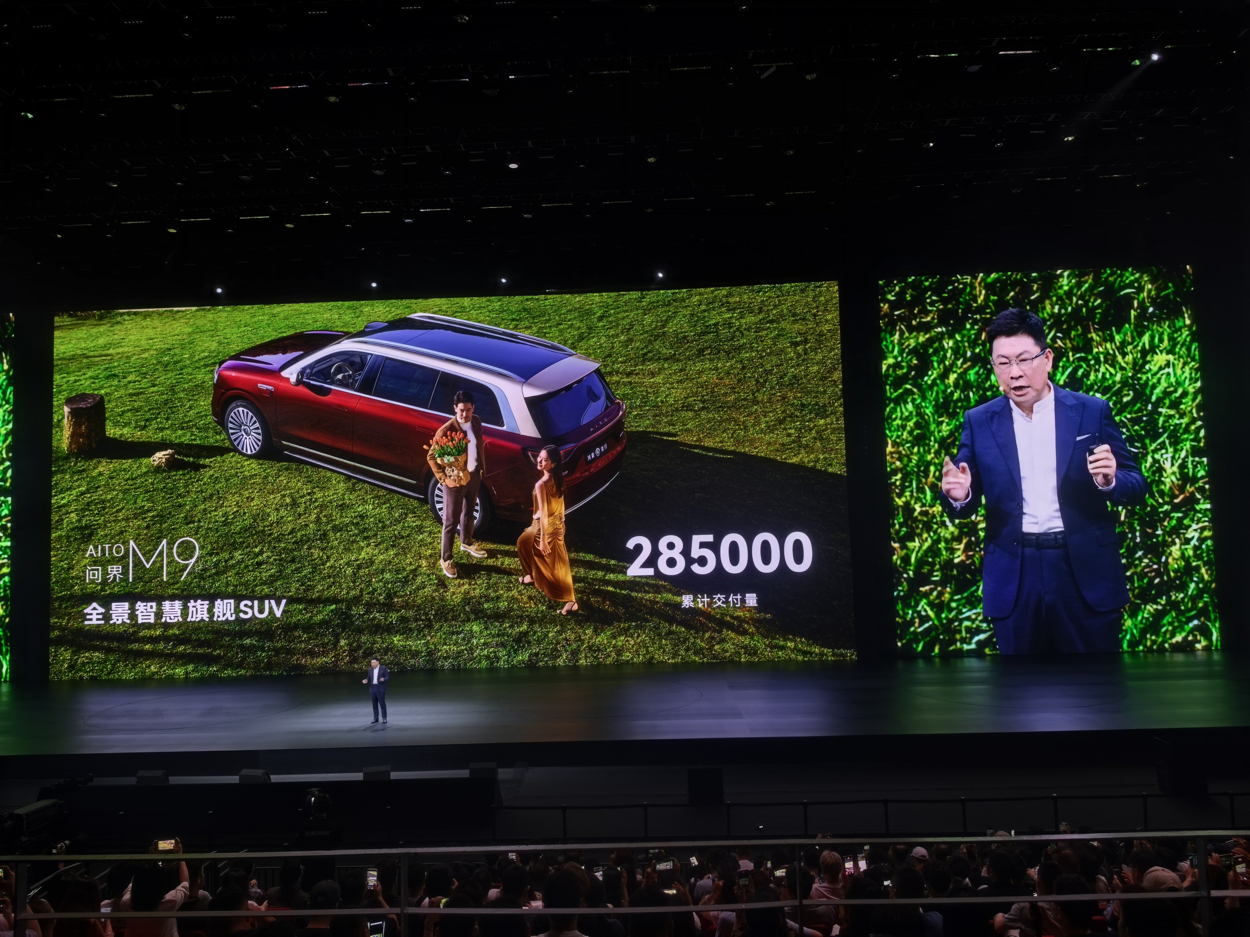 问界M8交付了18万台，M9交付了28万台了。什么叫标杆？这才叫标杆！ 