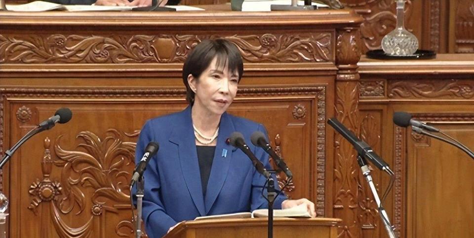 日本黑金与政治的关系那叫一个盘根错节。在日本，政治献金是黑金流入政治的常见方式。