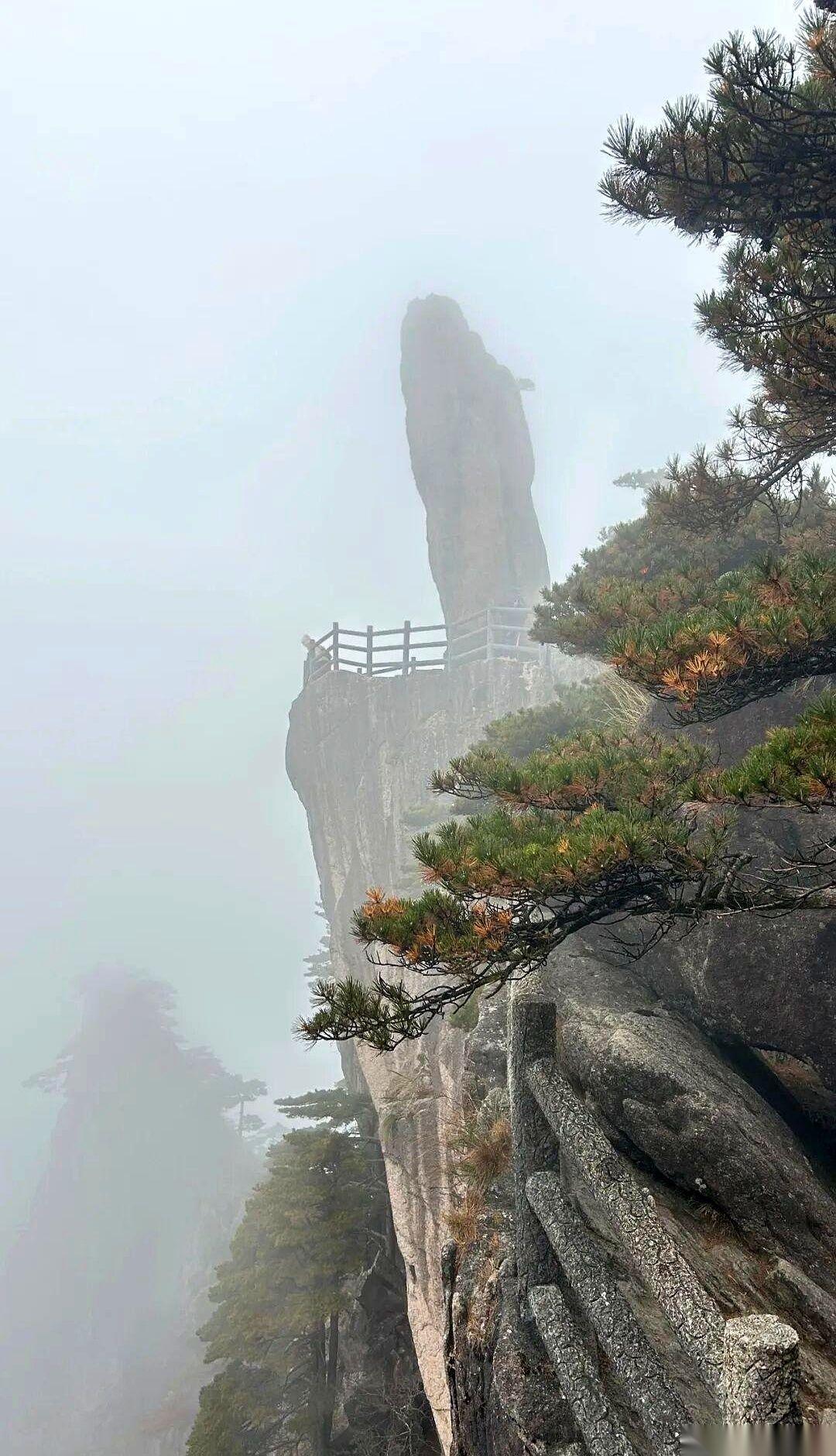 168cm，据说，是完美身高。
谁说的？发了个证书吗？
我算是看明白了，在某些人