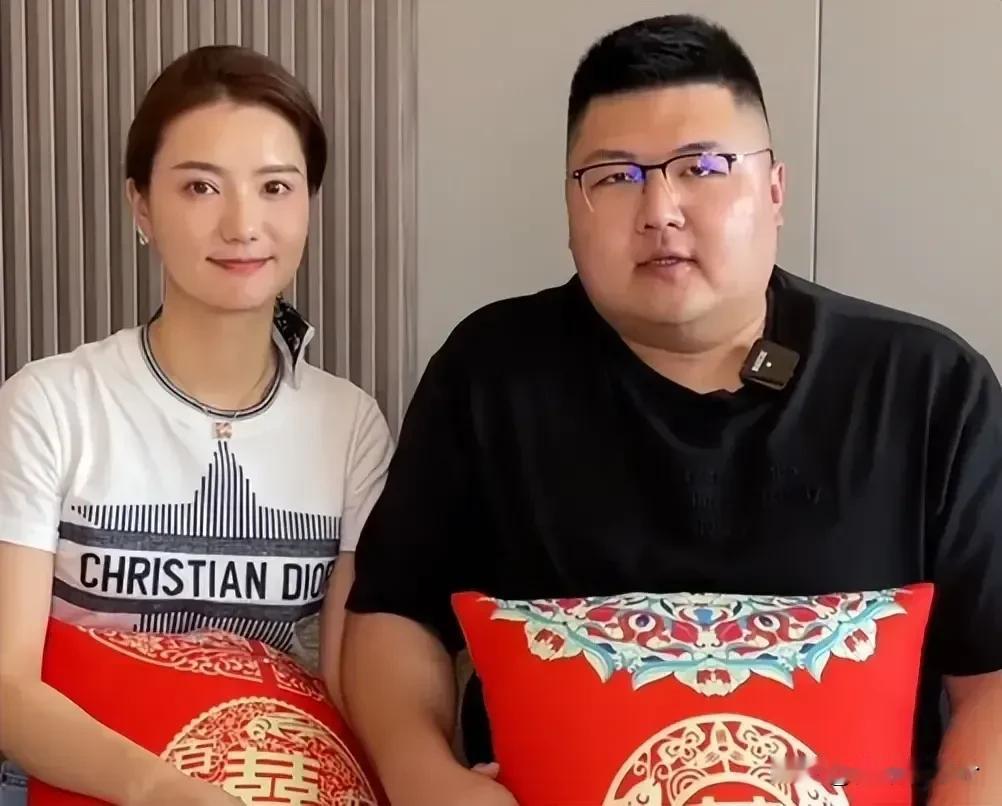 莫言：“当你老了，躺在床上，需要人照顾的时候，你就会发现，亲戚再亲，也就是安慰安