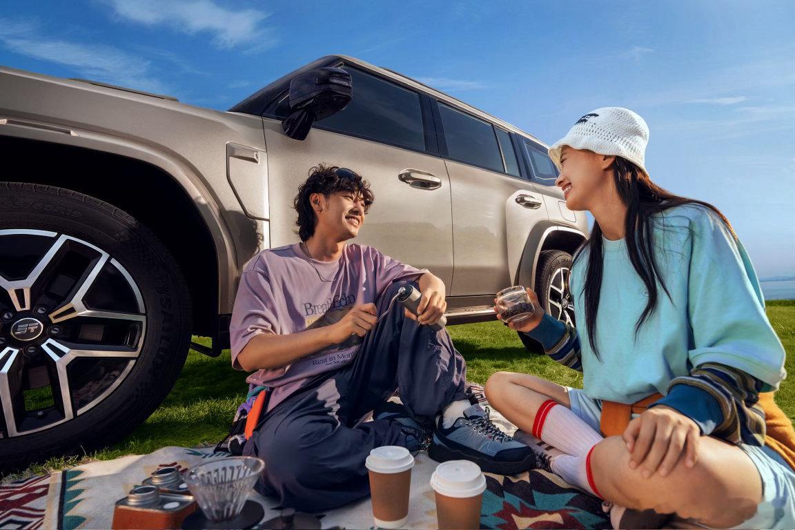 全新旅行者7预售价14.99万-17.99万元，C-DM预售价15.99万-17