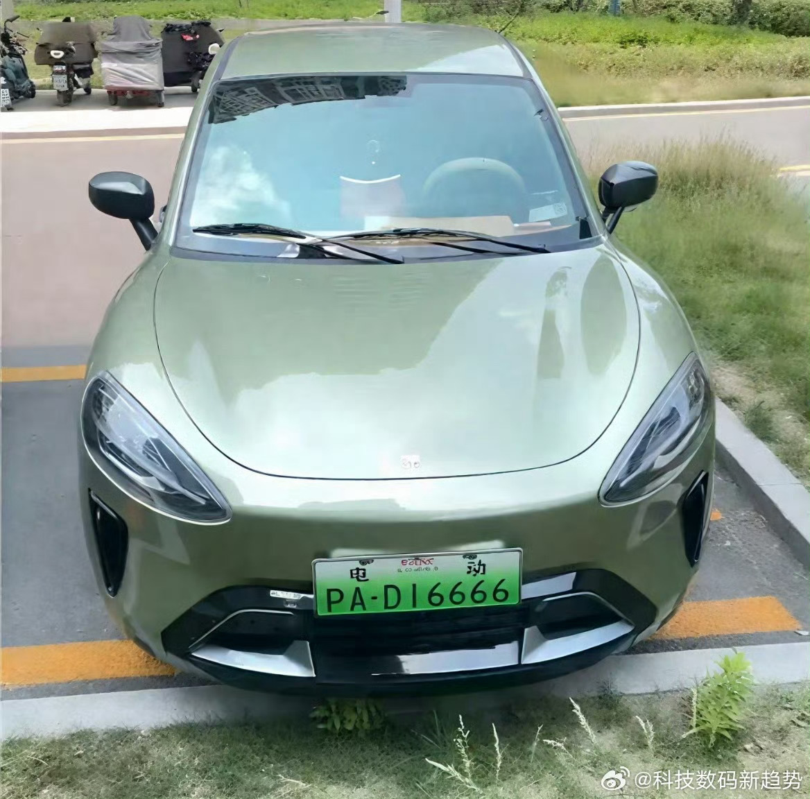 老头乐起诉小米汽车这是个什么匪夷所思的事情？老头乐还能够把小米给高了？如果是真的