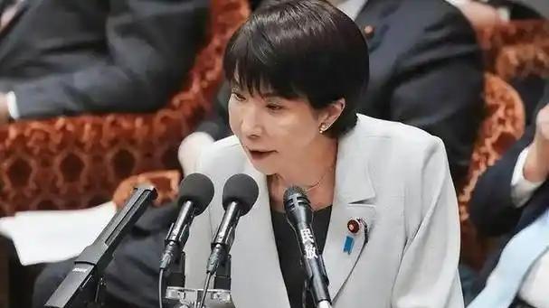 俄罗斯专家曾经说：只要中国依旧不与日本对话，对日本实施物资进出口管控，用不了多久