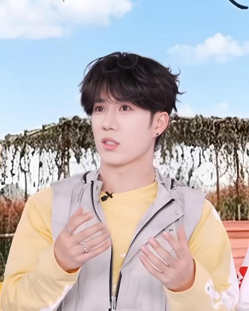 谁还没被鹭卓卓沅可爱到谁懂这个鹭卓有多萌 ，此男这些小表情也太会了