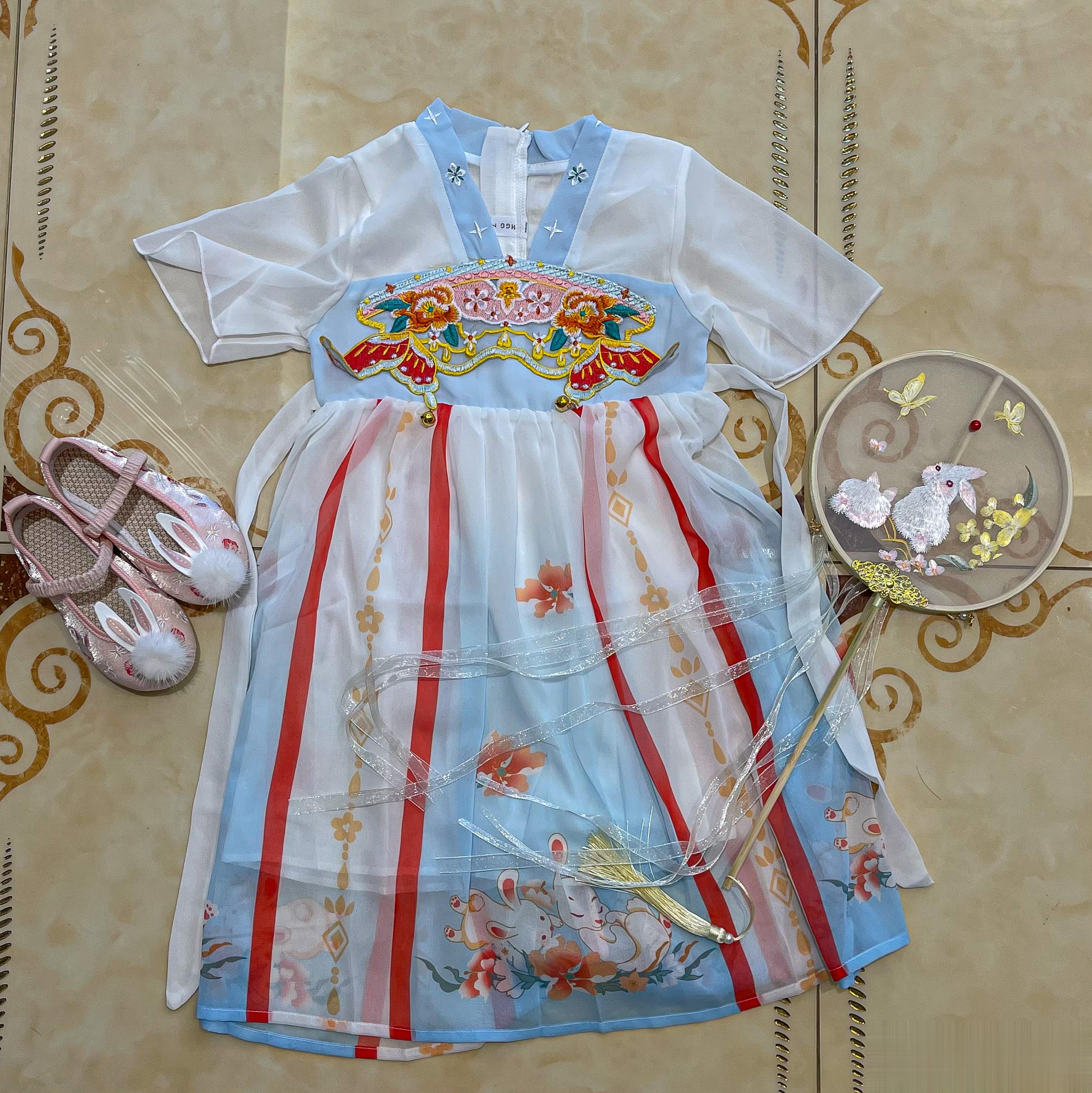 给乔乔选的汉服[鼓掌] ​​​