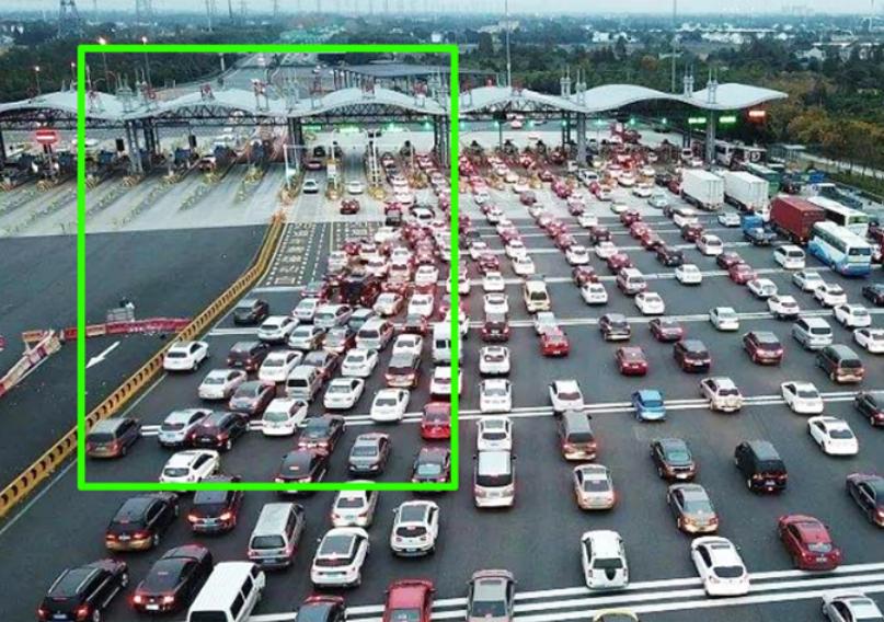 提前上高速的朋友们，你们堵在哪里了呢？原本以为提前上高速，会在别人上高速的时候提