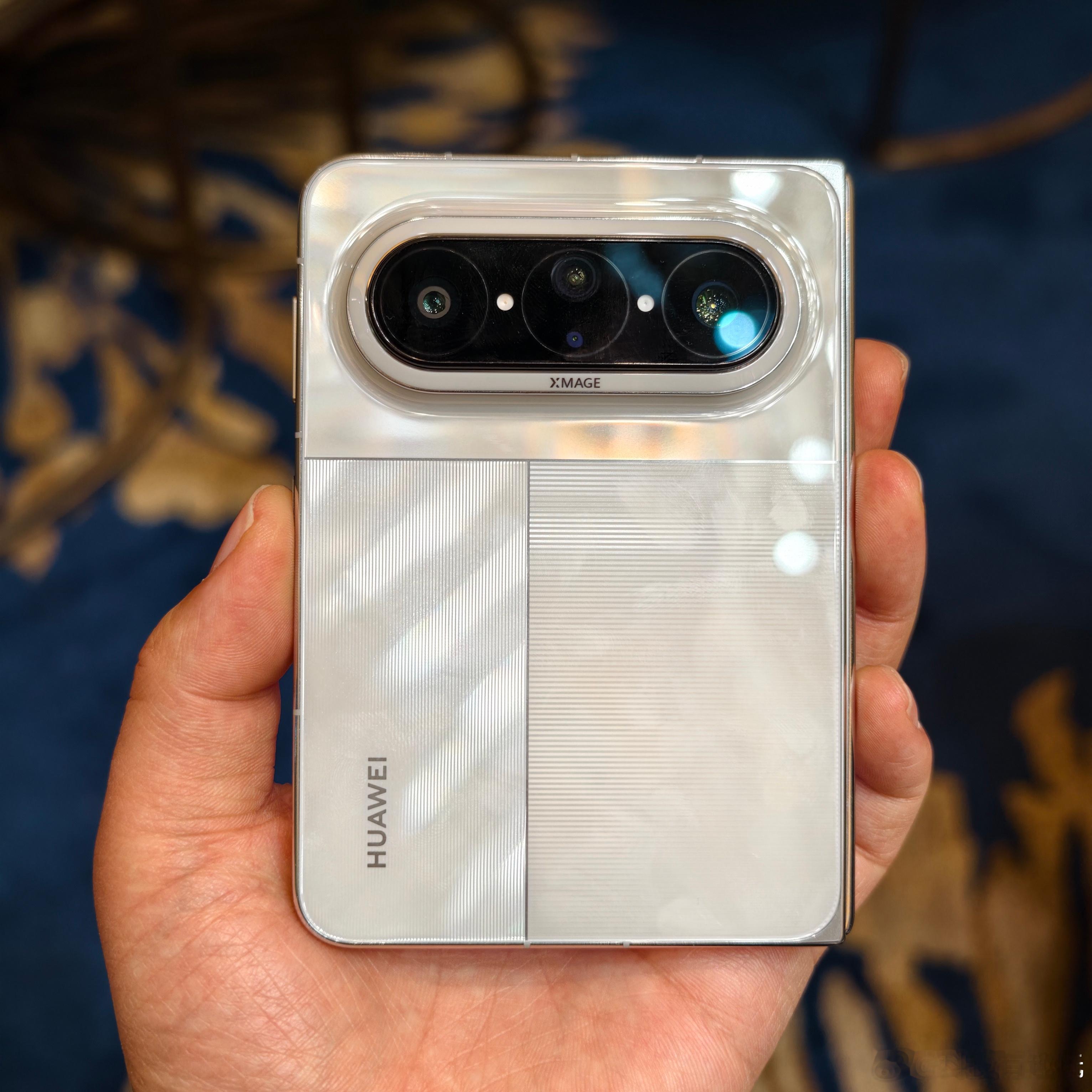 华为大阔折正式开售忙着剪辑视频回头一看错过了时间，蓝瘦香菇...哪位幸运儿抢到了