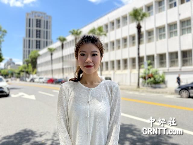 中国国民党台中市长卢秀燕日前出席台湾民众党党庆，热络参与。民众党新北市议员（板桥