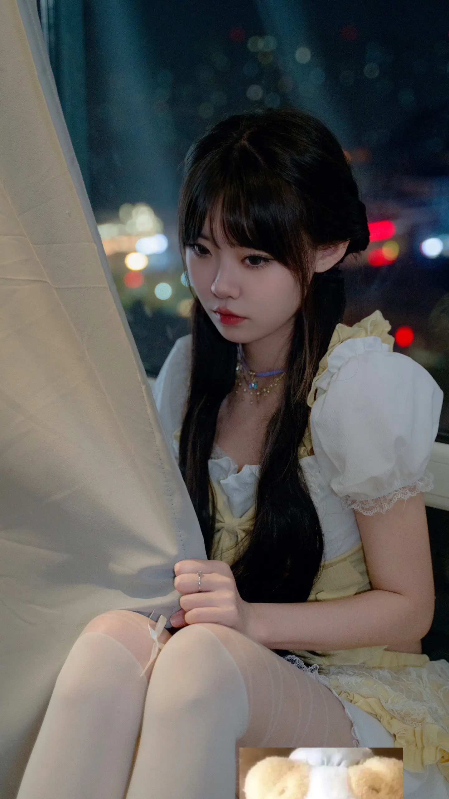 只是我还放不开 对你的依赖。