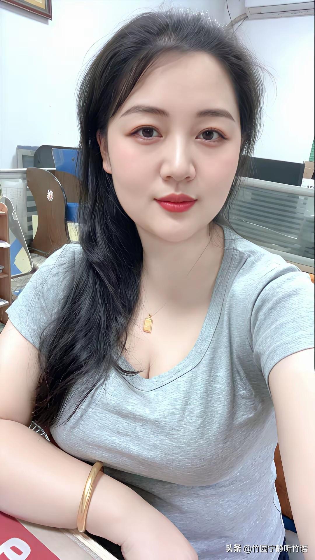 人生的意义，从来不是一个标准答案，而是每个人用行动书写的独特篇章。在我看来，以热