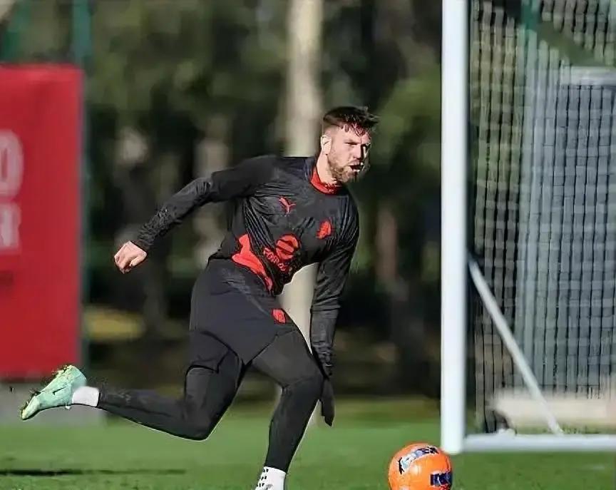 4天踢意甲，疯了？
 
米兰冬窗新签的克鲁格，体检完第三天就进20人名单。皮奥利