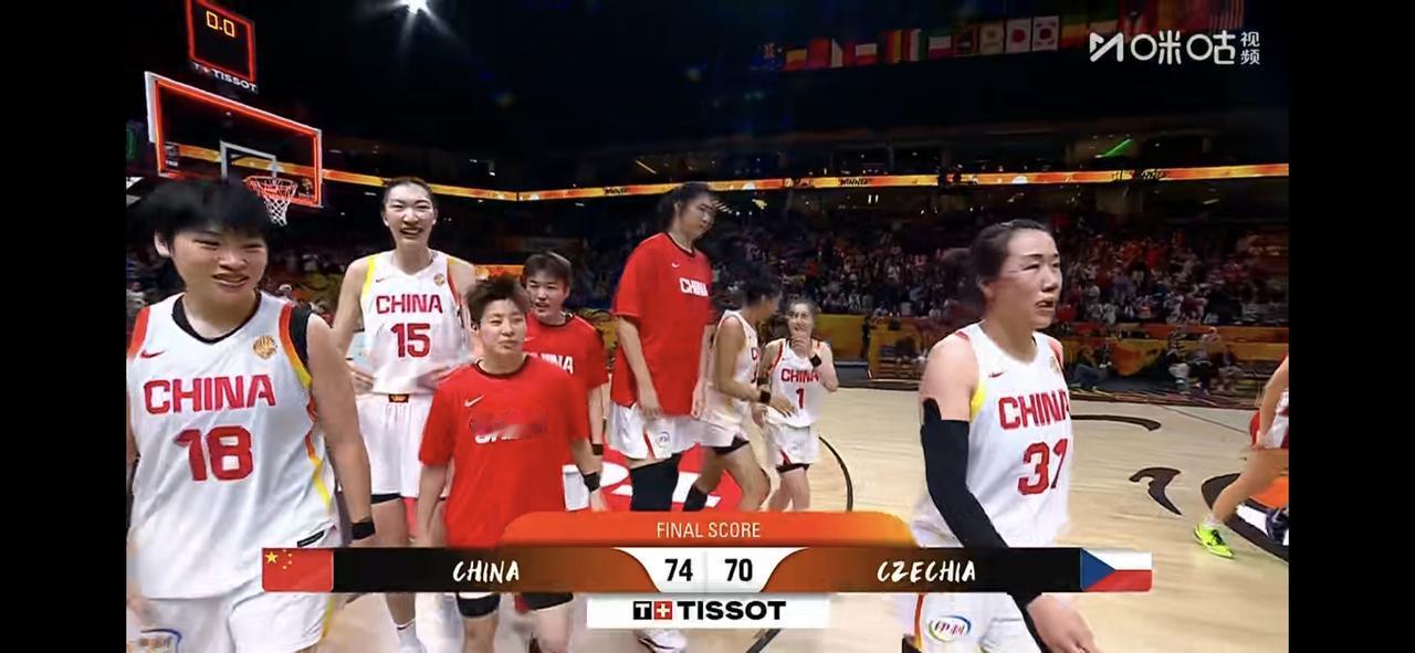 今晚中国女篮能赢主要靠三个人

即韩旭、杨舒予、罗欣棫

韩旭是今晚扛起球队、不