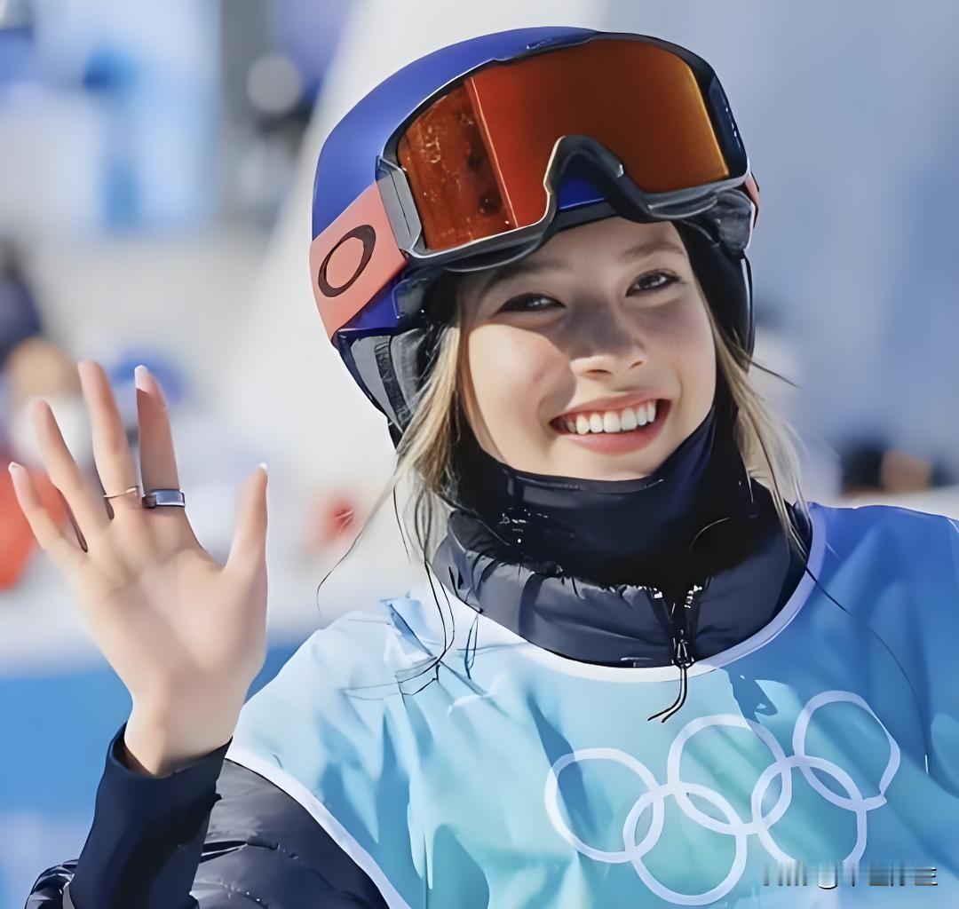 有惊无险！谷爱凌次滑稳进决赛

米兰冬奥会坡面障碍技巧预赛，谷爱凌首滑失误摔倒惊