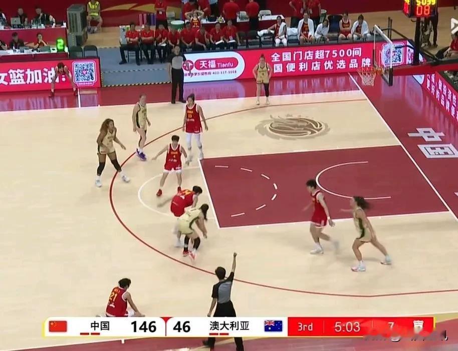 中国女篮146比46澳大利亚！假如有一天，生活欺骗了你！今晚，中国女篮与澳大利亚