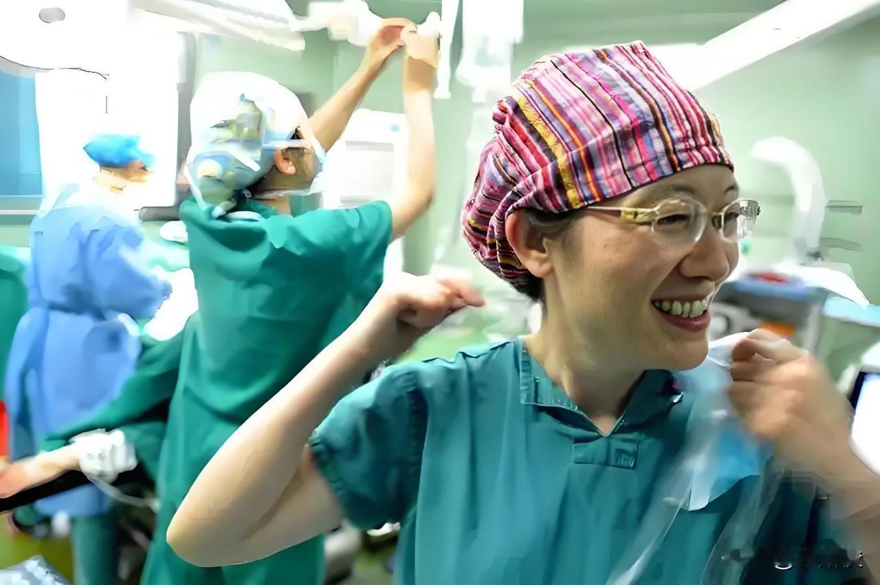 刘兴会现为中华医学会围产医学分会第八届候任主任委员、中国妇幼保健协会高危妊娠管理