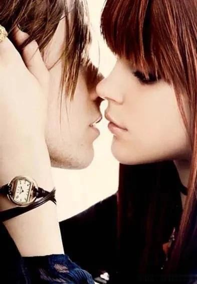 网友提问：我和一个男生聊天聊的挺合得来，刚开始是他主动认识我，然后聊的越来越好，