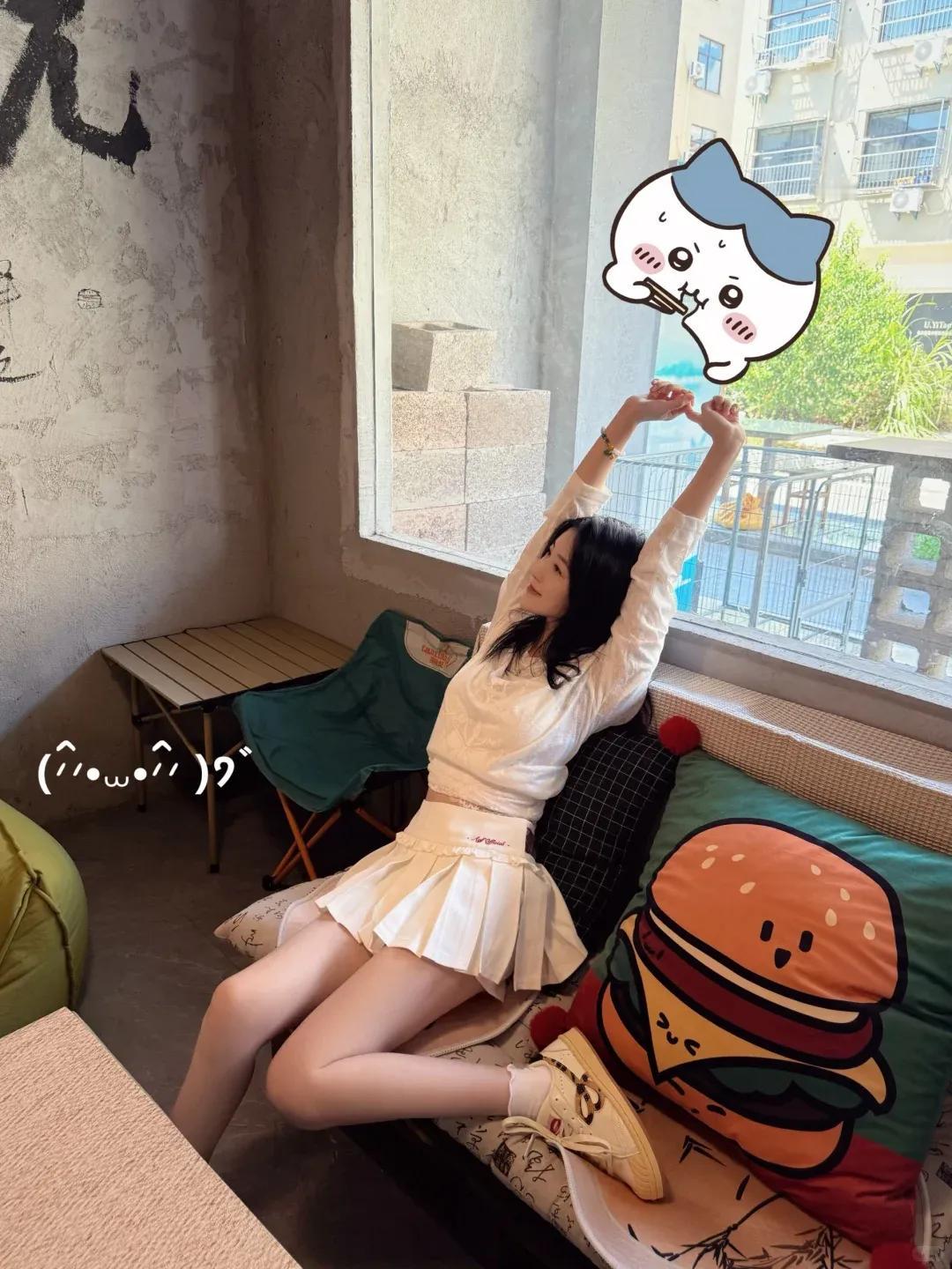 如果吻她一下会穷三年，但你愿意吗