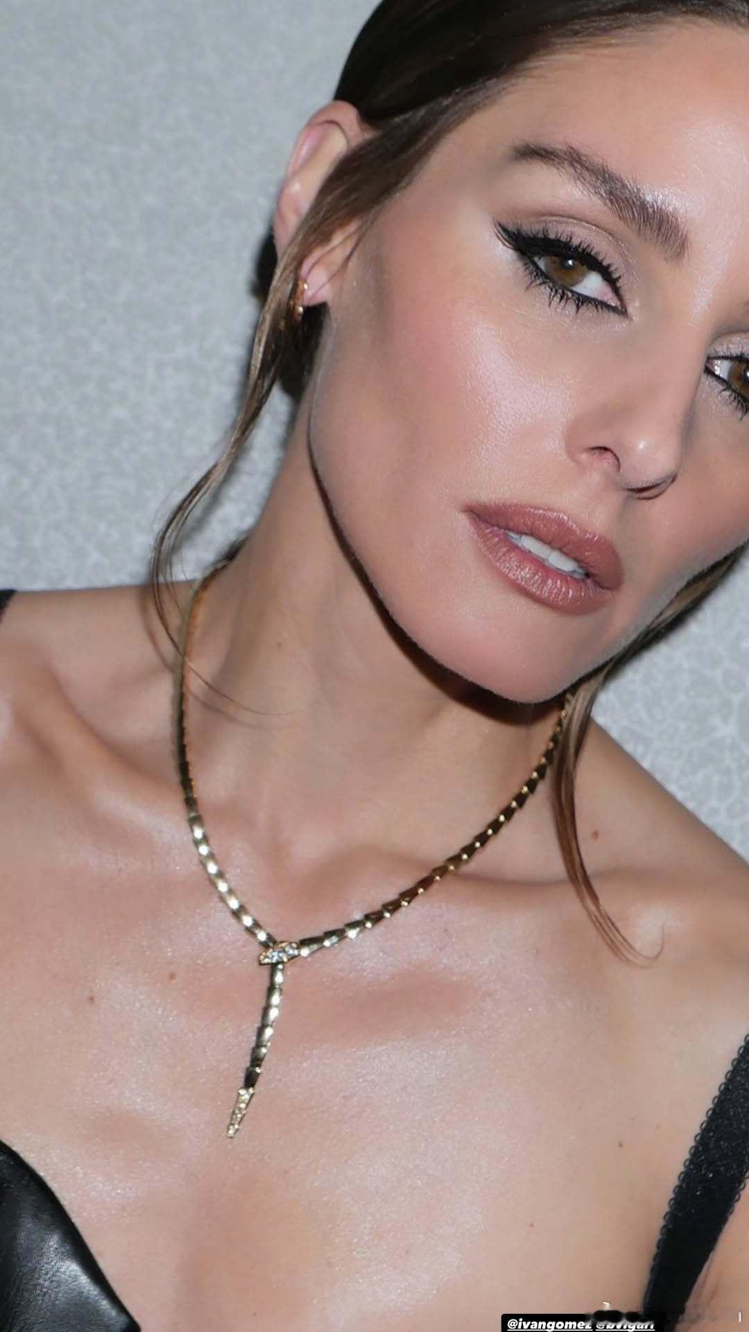 Olivia Palermo奥利维亚巴勒莫分享出席宝格丽珠宝晚宴包发布晚宴的妆造