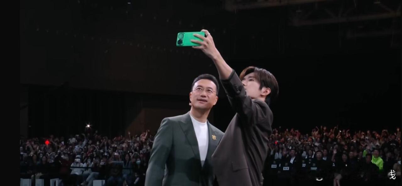 一张图带你了解全新 华为nova15 系列。设计带感、影像出色、性能在线，实力全