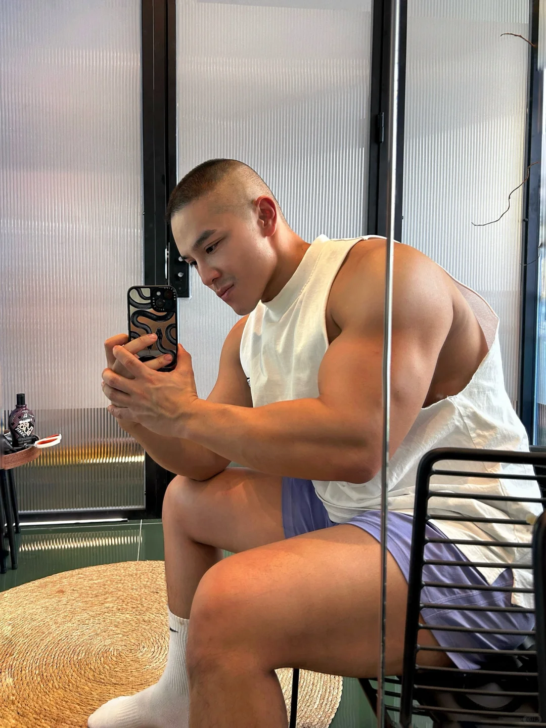 练完腿 🎽湿透了💦