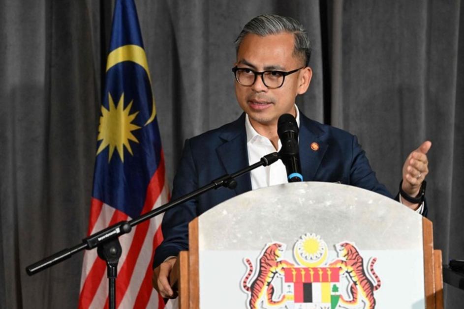 重磅！马来西亚官宣数码沙盒计划，拒绝照搬澳洲禁令保护儿童上网安全
 
新加坡《联