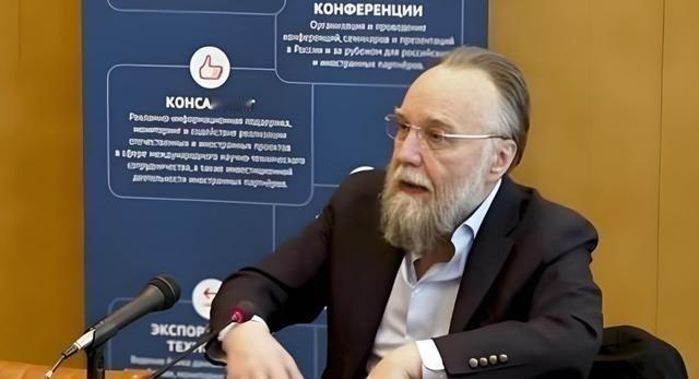 普京犯的错，中国绝不能再犯！“俄罗斯国师”杜金提醒中国：一旦决定武统，千万别再犯