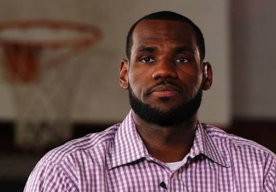 ESPN名记Brian Windhorst在播客中回忆了自己2010年前往ESP