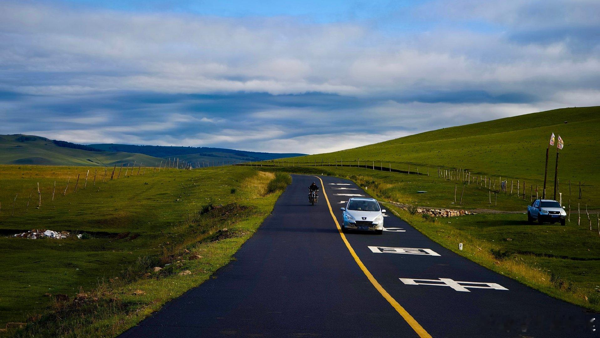 #带父母旅行最舒适的方式#了解了父母心仪的景点后，规划好旅行的天数，选择自驾游的